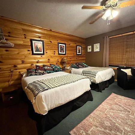Muskie Bay Resort Nestor Falls Bagian luar foto