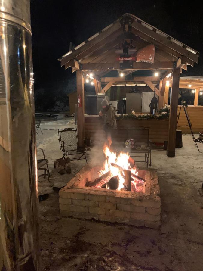 Muskie Bay Resort Nestor Falls Bagian luar foto