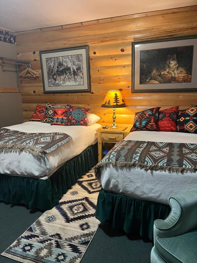 Muskie Bay Resort Nestor Falls Bagian luar foto