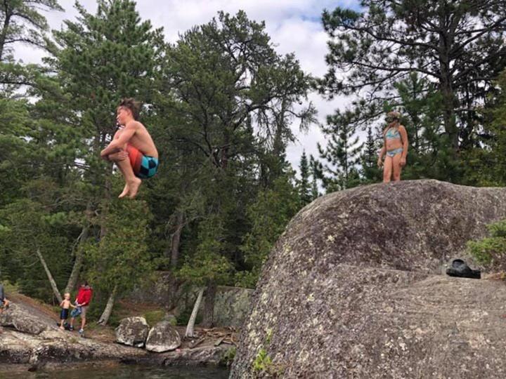 Muskie Bay Resort Nestor Falls Bagian luar foto